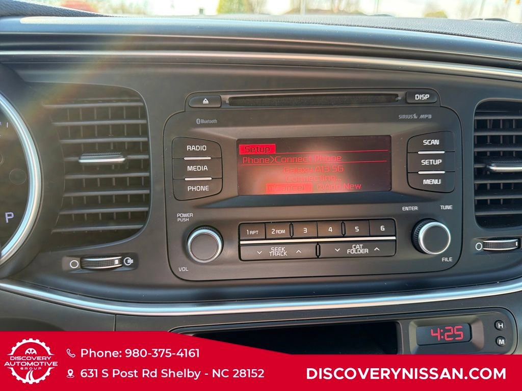 Used 2015 Kia Optima LX image 16