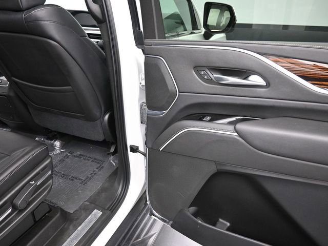 Used 2021 Cadillac Escalade ESV Luxury image 21