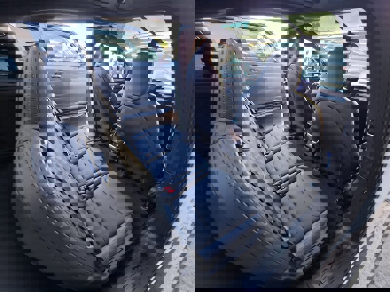 Used 2022 Tesla Model X image 24