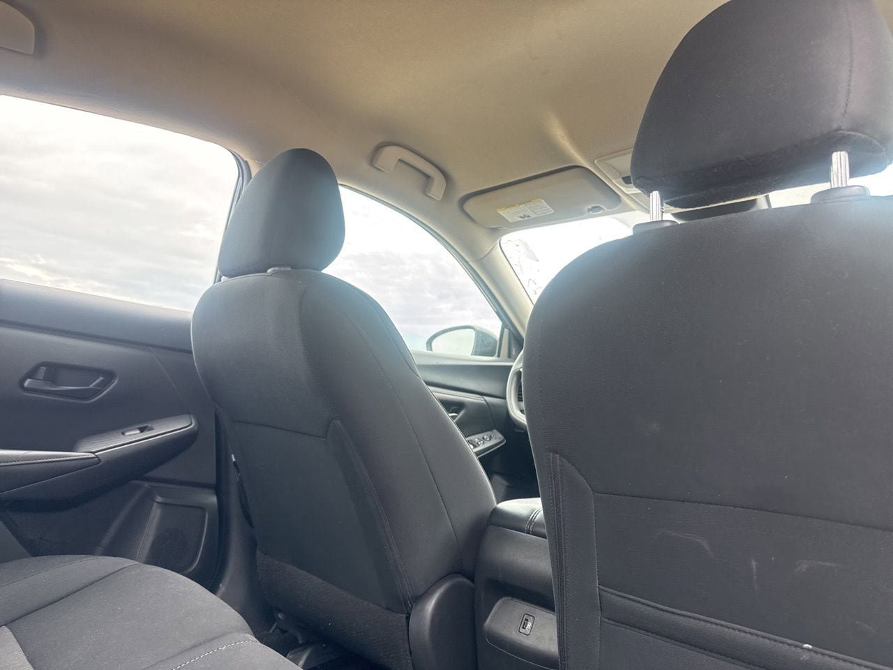Certified 2024 Nissan Sentra SV FWD image 29