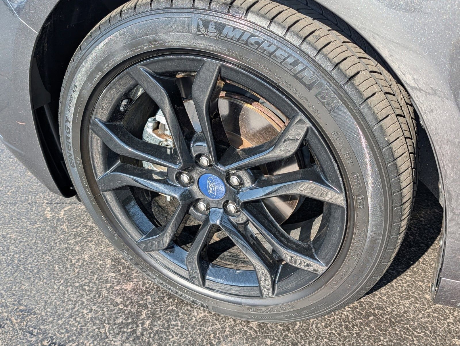 Used 2020 Ford Fusion SE w/ Equipment Group 151A image 17