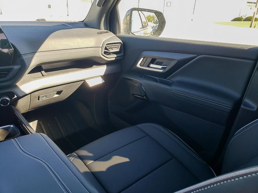 New 2026 Chevrolet Silverado EV LT AWD/4WD image 24