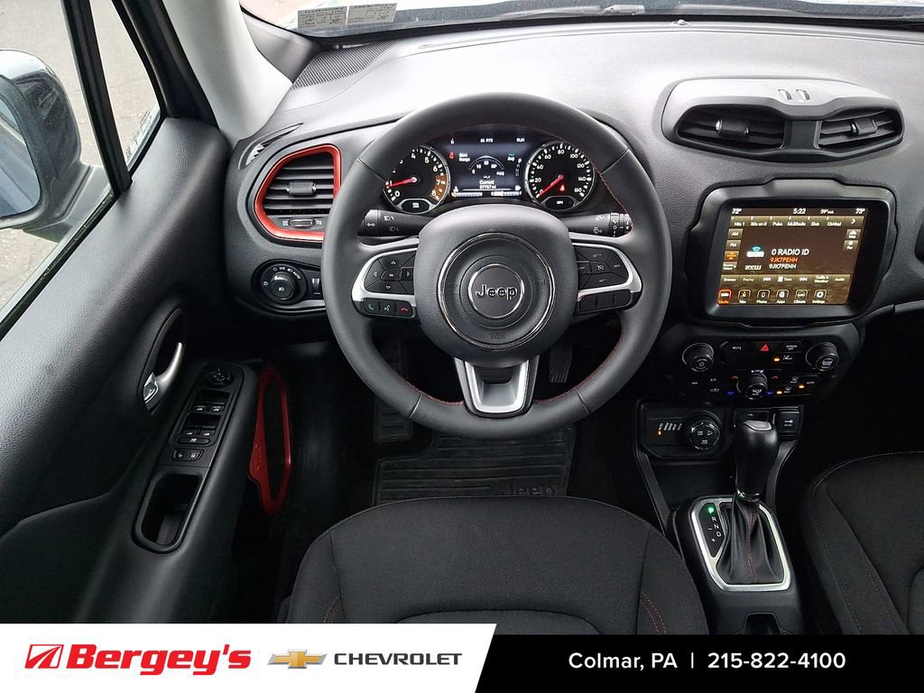 Used 2023 Jeep Renegade Trailhawk AWD/4WD image 14