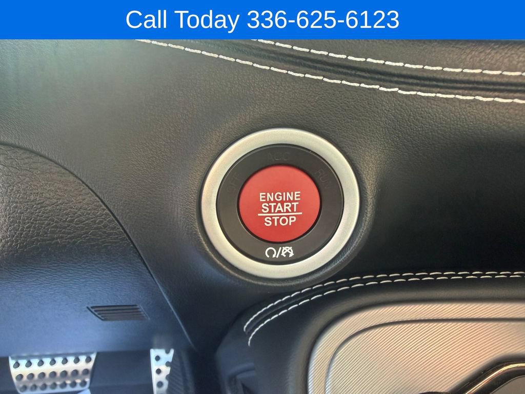 Used 2023 Dodge Challenger SRT Hellcat RWD image 23