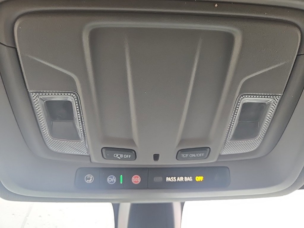 Used 2020 Chevrolet Silverado 1500 LT Trail Boss image 20