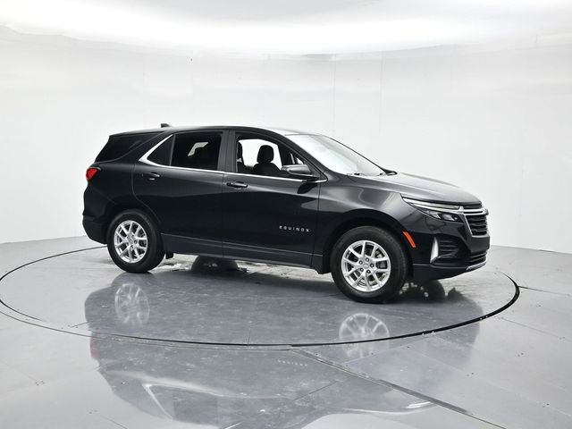 Used 2024 Chevrolet Equinox LT image 3