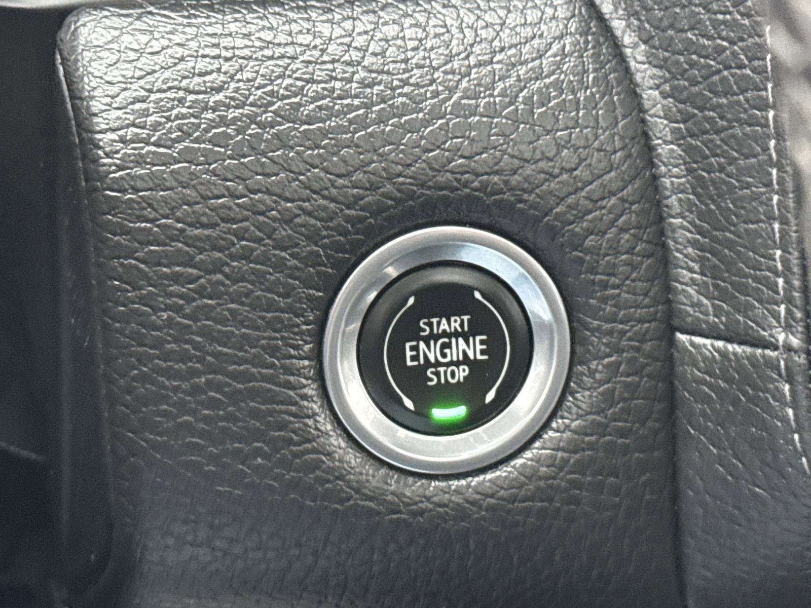 Used 2023 GMC Yukon Denali image 18