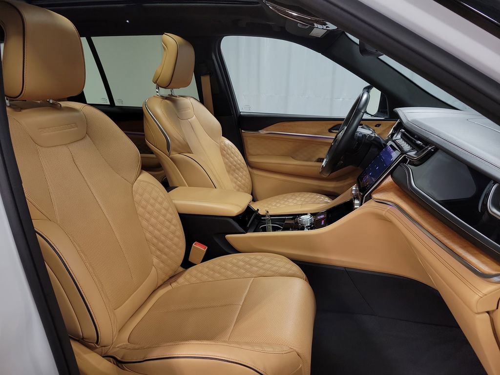 Used 2022 Jeep Grand Cherokee Summit image 26