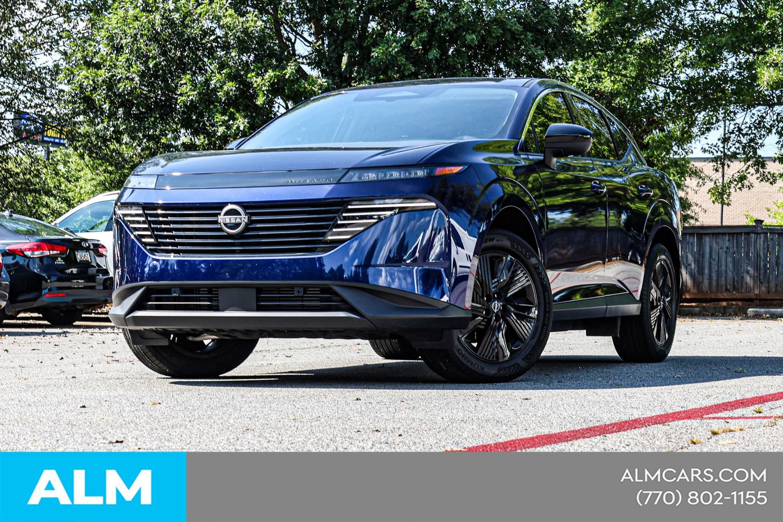 Used 2025 Nissan Murano SV FWD image 2