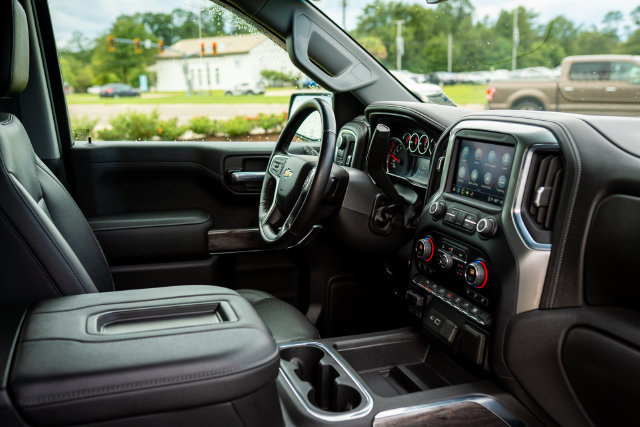 Used 2021 Chevrolet Silverado 1500 LTZ RWD image 21
