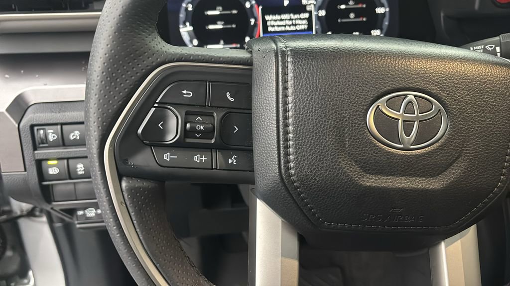 Used 2025 Toyota 4Runner TRD Off-Road Premium w/ Tow Technology Package image 17