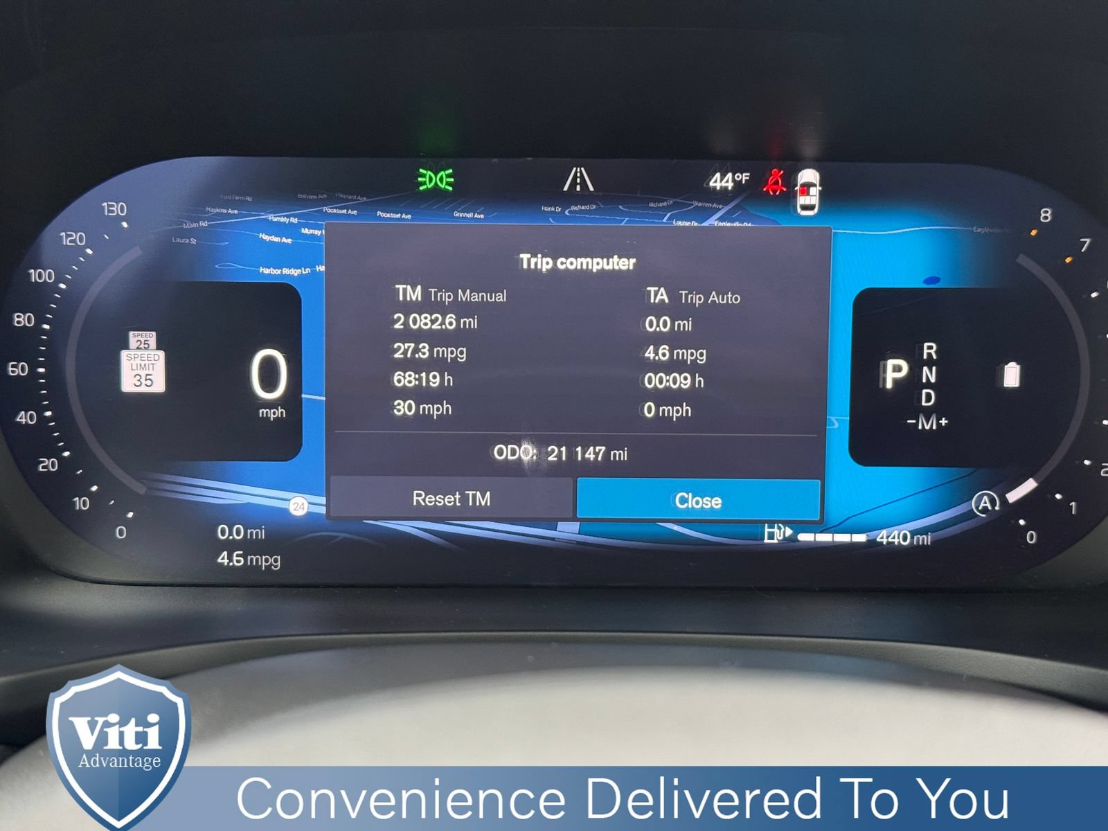 Used 2025 Volvo V60 B5 Cross Country Plus AWD/4WD image 33
