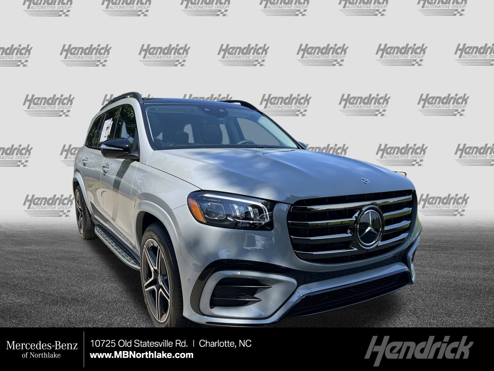 New 2026 Mercedes-Benz GLS 450 4MATIC image 1