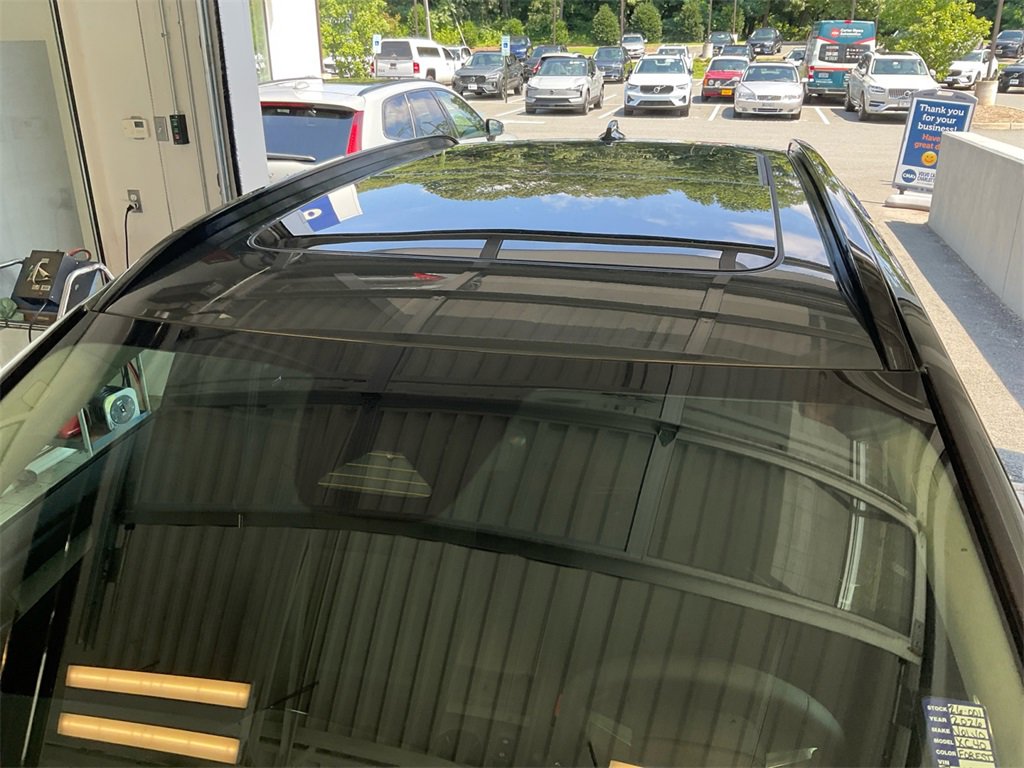 New 2026 Volvo XC40 B5 Core image 17