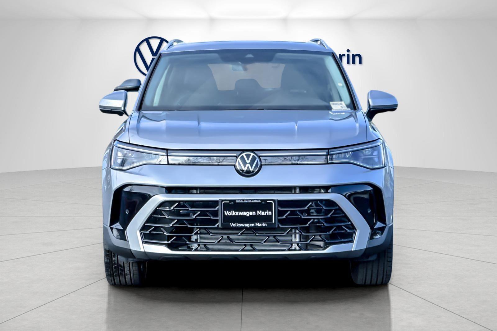 New 2026 Volkswagen Taos SEL image 8