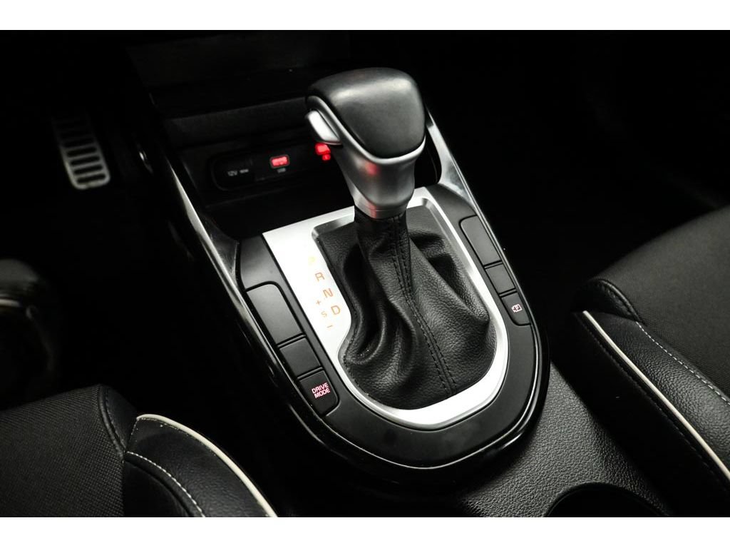 Certified 2023 Kia Forte GT-Line FWD image 15