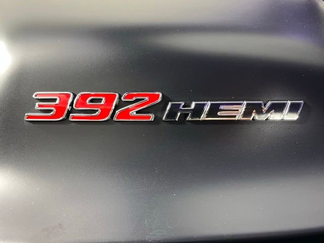 Used 2016 Dodge Challenger R/T Scat Pack RWD image 9
