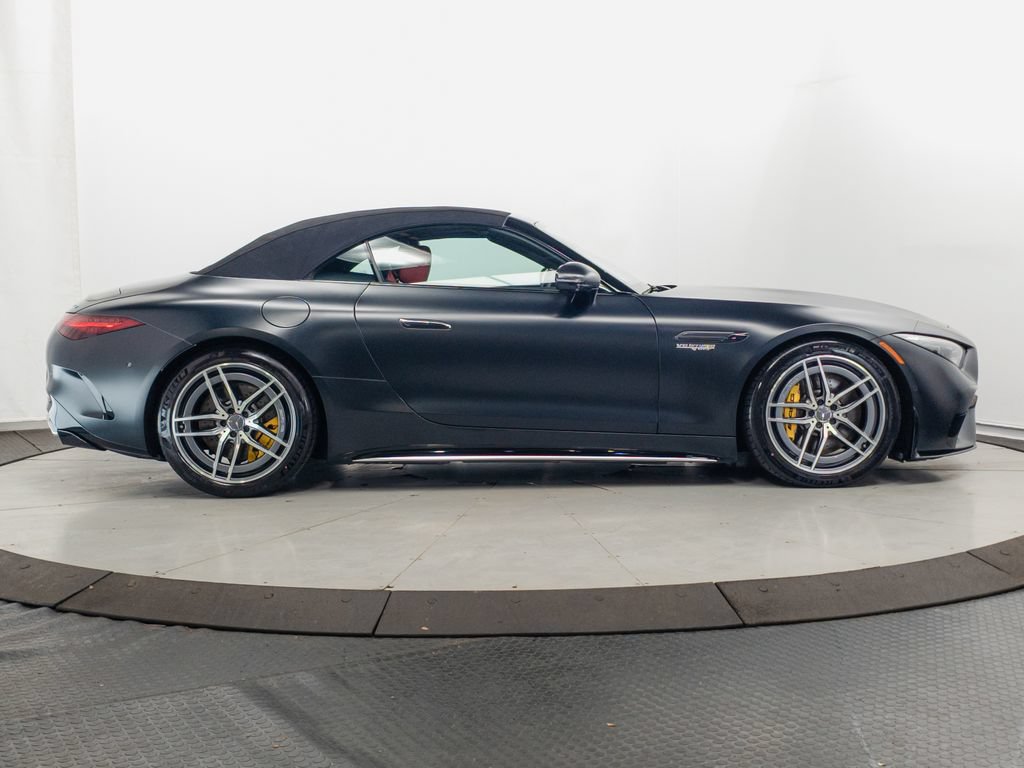Certified 2024 Mercedes-Benz SL 63 AMG 4MATIC w/ Manufactur Interior Package image 34