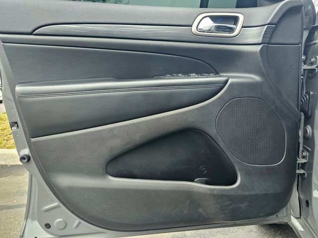 Used 2020 Jeep Grand Cherokee Altitude image 20