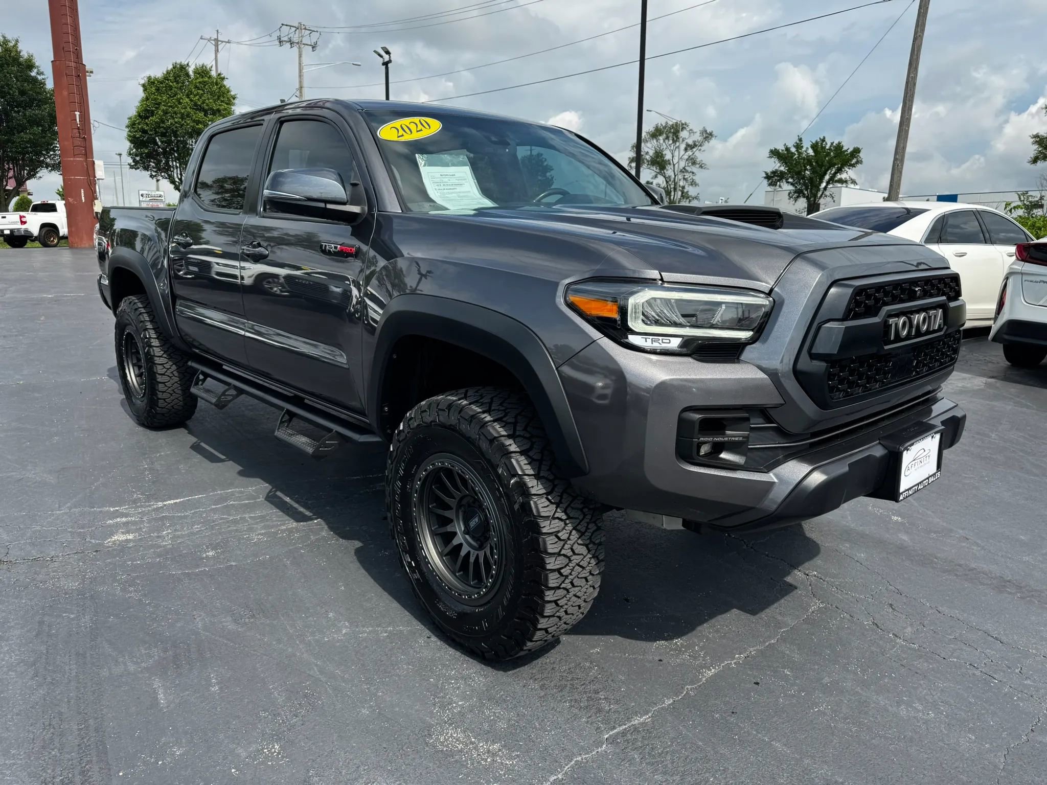 Used 2020 Toyota Tacoma TRD Pro AWD/4WD image 7
