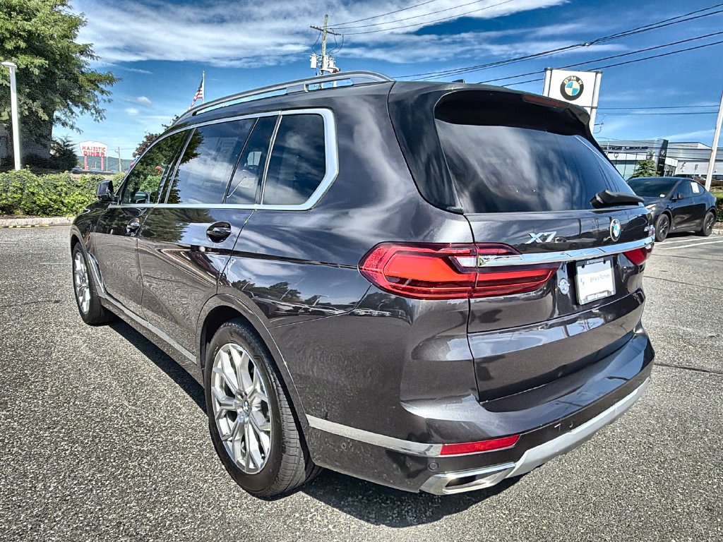 Used 2022 BMW X7 xDrive40i w/ Premium Package AWD/4WD image 12