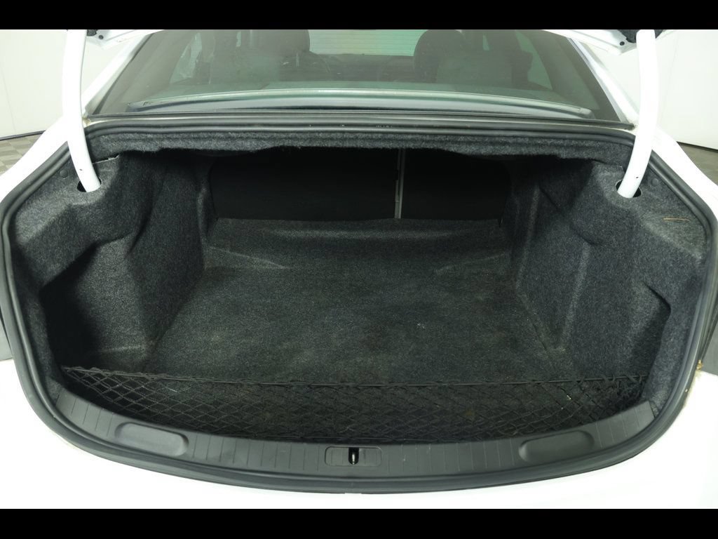 Used 2014 Chevrolet Impala LT FWD image 7