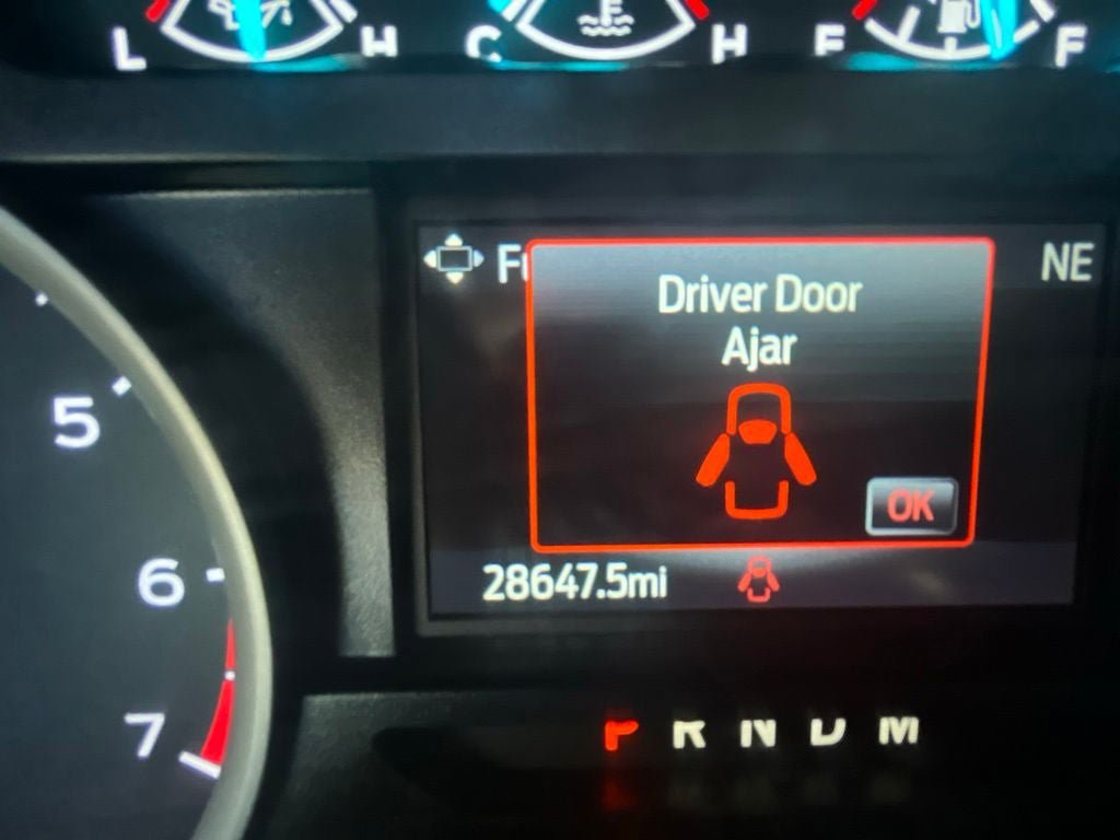 Used 2020 Ford F250 XLT w/ XLT Premium Package AWD/4WD image 15