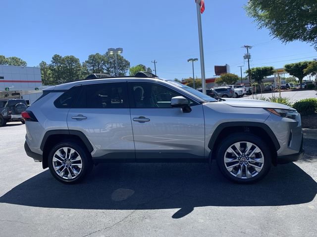 Used 2025 Toyota RAV4 XLE Premium w/ Weather Package FWD image 9