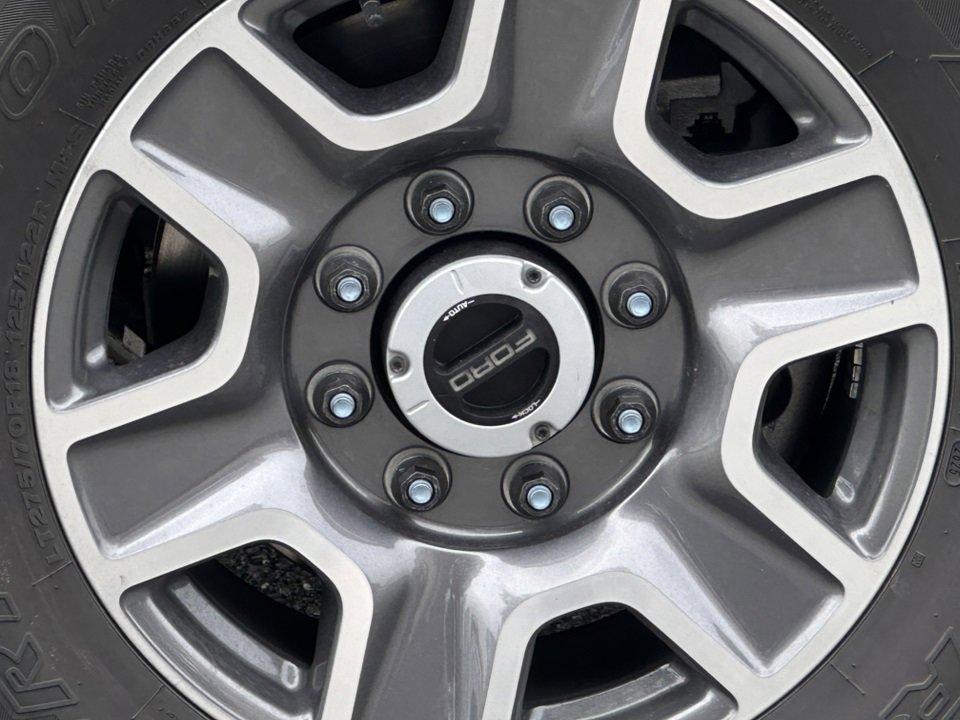 New 2025 Ford F250 XLT w/ FX4 Off-Road Package image 10