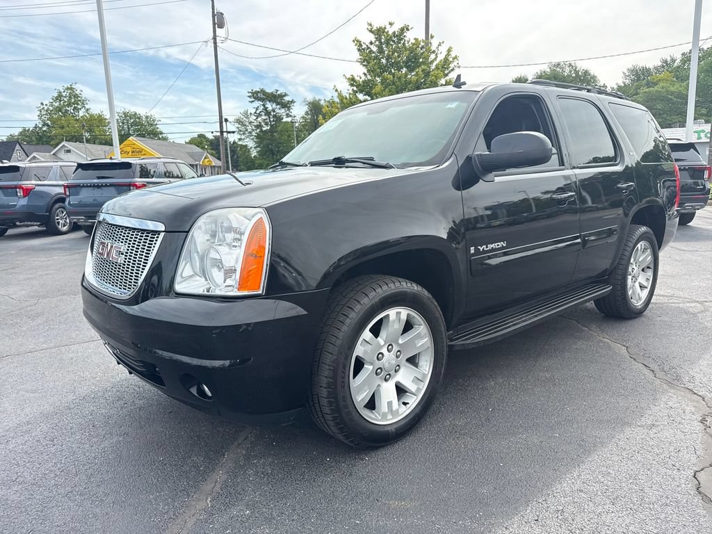 Used 2009 GMC Yukon SLT w/ Preferred Package AWD/4WD image 2