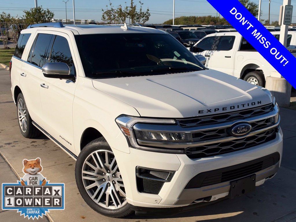 Used 2022 Ford Expedition Platinum AWD/4WD image 2