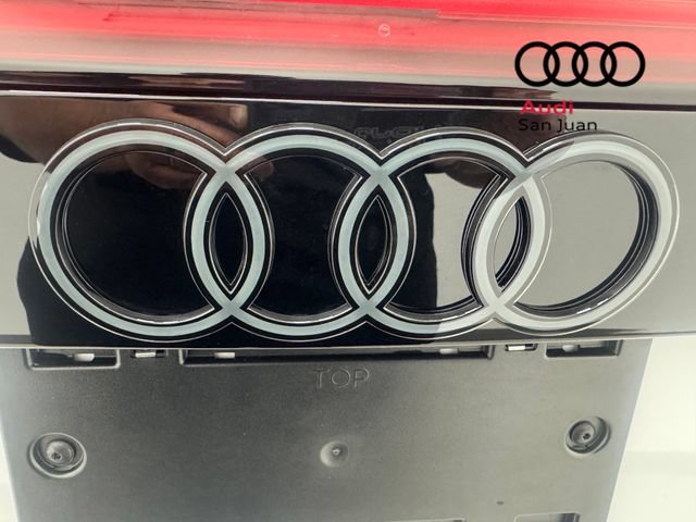 New 2026 Audi SQ8 Prestige AWD/4WD image 12