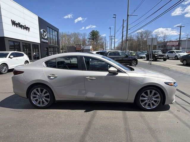 Used 2023 MAZDA MAZDA3 s FWD image 9