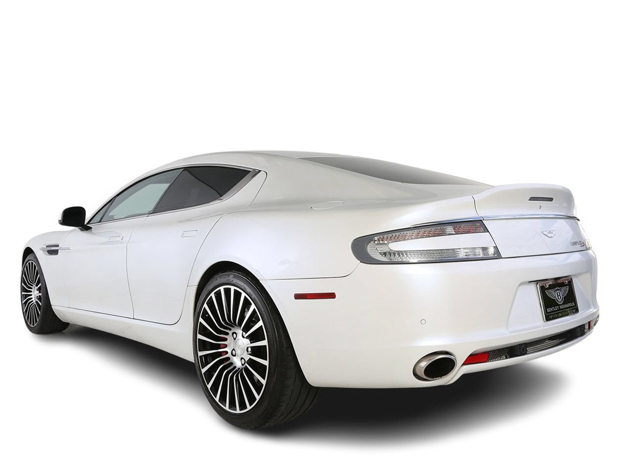 Used 2014 Aston Martin Rapide S RWD image 3