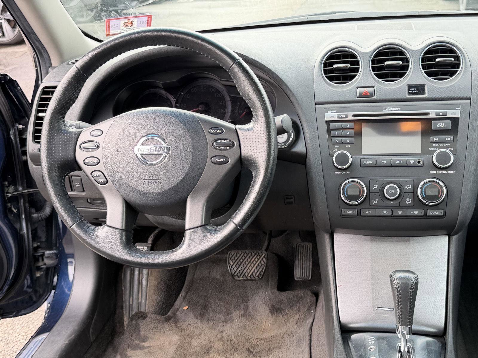 Used 2010 Nissan Altima 2.5 SL w/ SL Pkg image 18