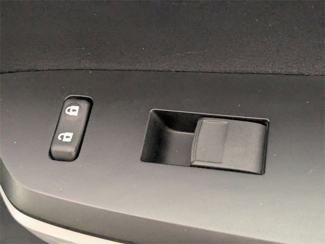 Used 2018 Toyota Tundra SR5 image 33