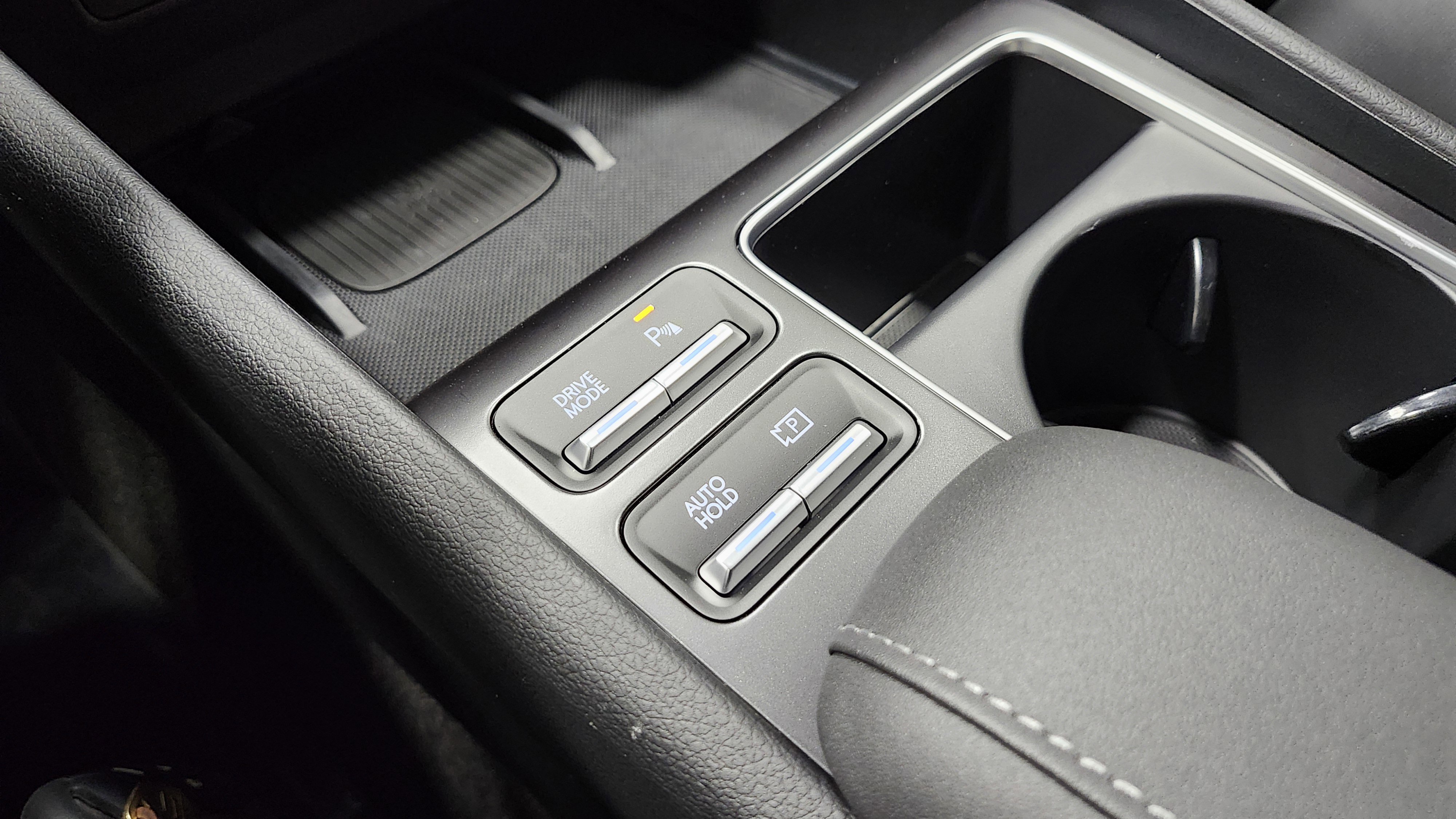 Used 2025 Hyundai Sonata Limited image 11