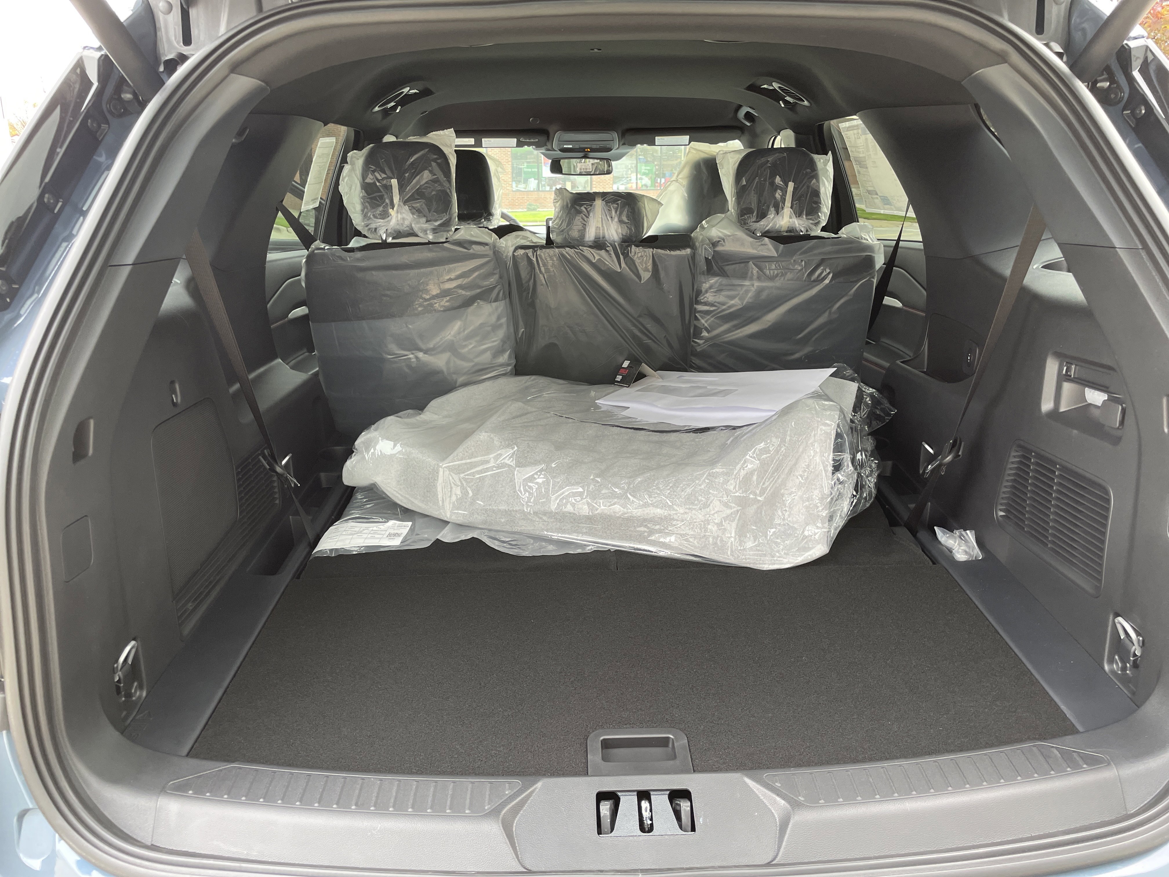 New 2026 Ford Explorer ST-Line image 14