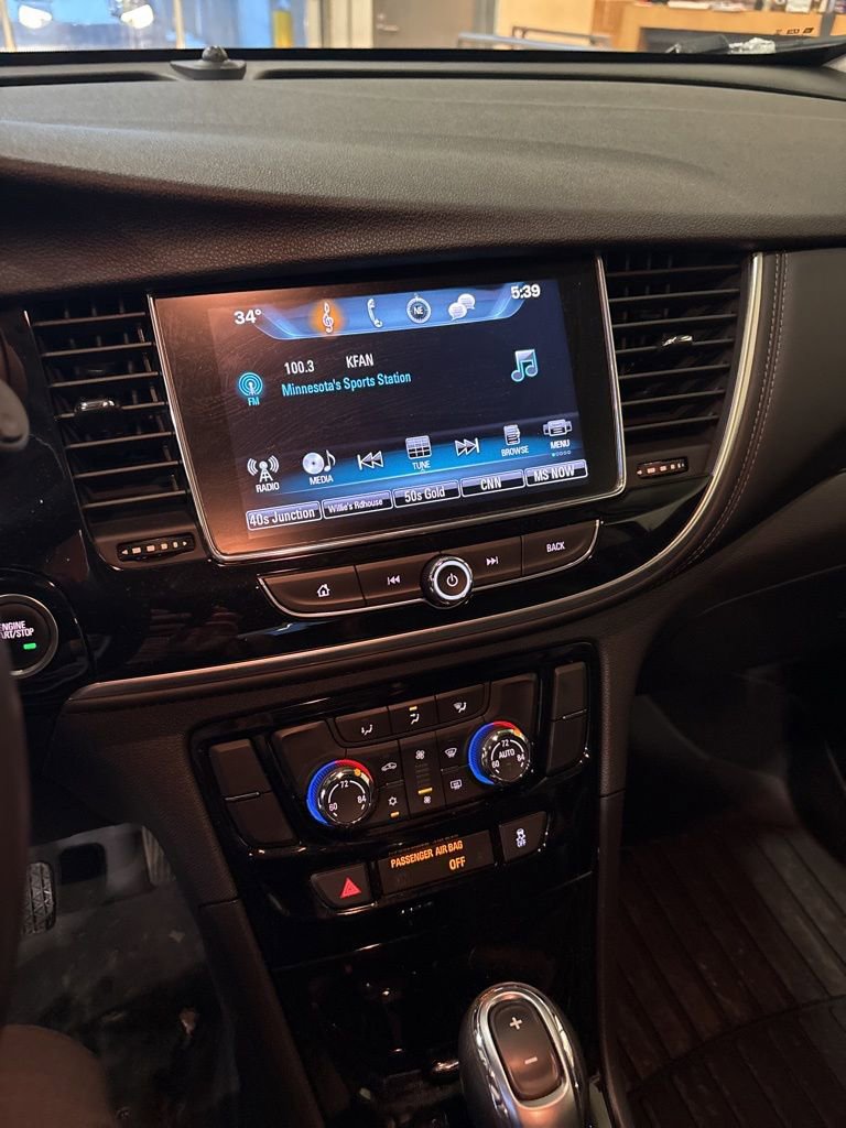 Used 2017 Buick Encore Preferred image 2