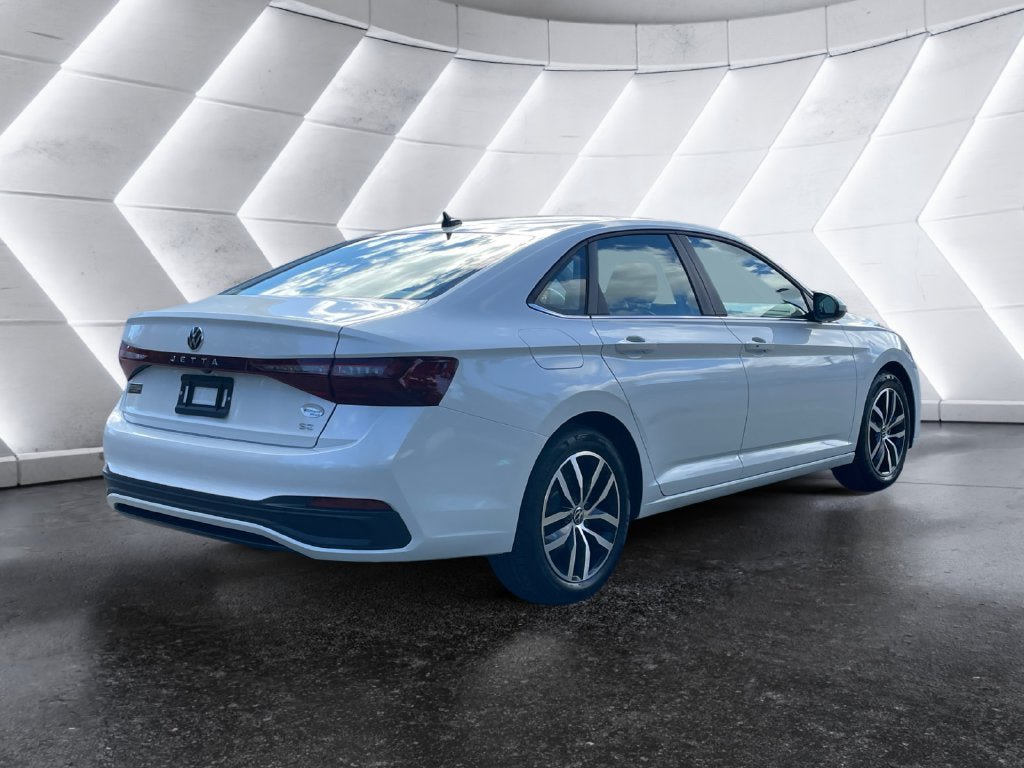 Certified 2026 Volkswagen Jetta SE FWD image 6