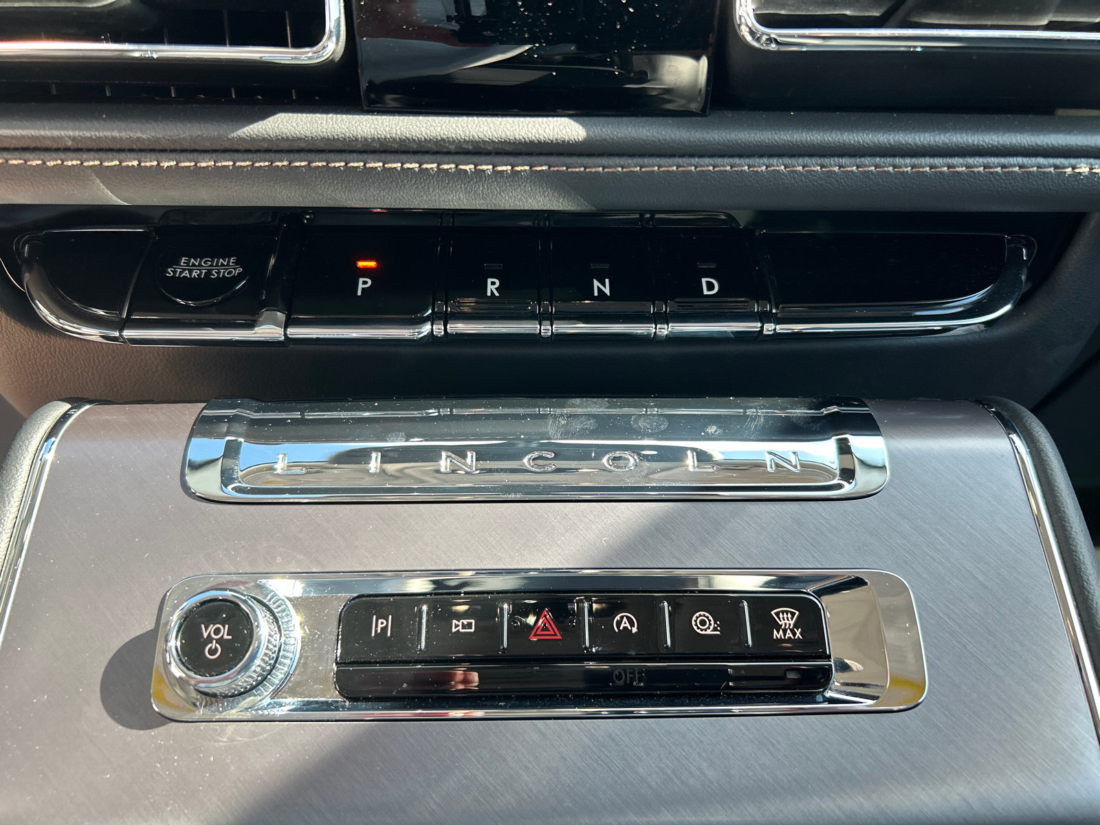 New 2026 Lincoln Aviator AWD image 20