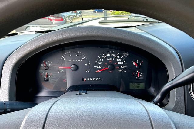 Used 2005 Ford F150 XLT RWD image 12