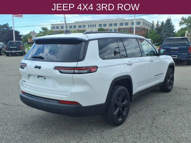Used 2024 Jeep Grand Cherokee L Altitude AWD/4WD image 5