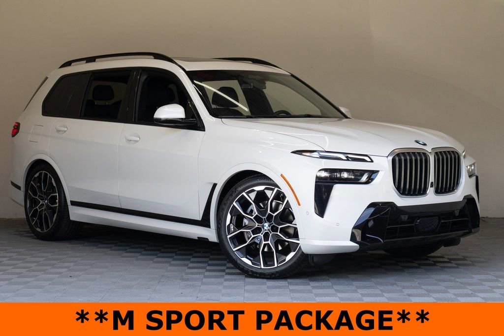 Used 2023 BMW X7 xDrive40i w/ Executive Package AWD/4WD image 2