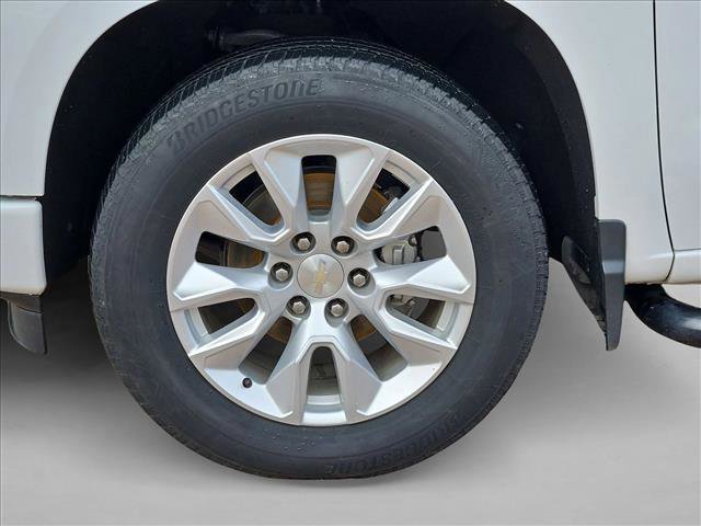 Used 2023 Chevrolet Silverado 1500 Custom image 23