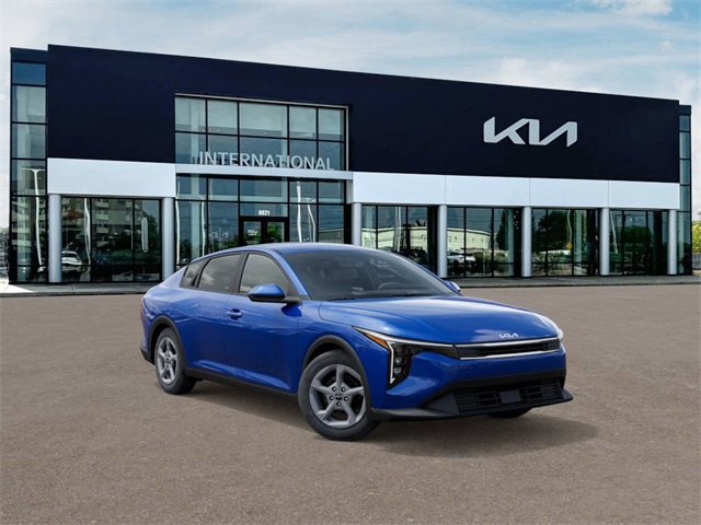 New 2025 Kia K4 LXS image 8