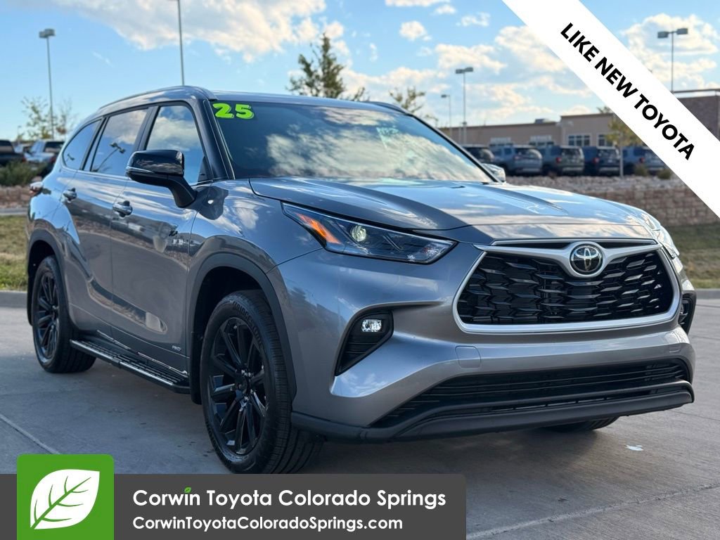 Used 2025 Toyota Highlander XLE