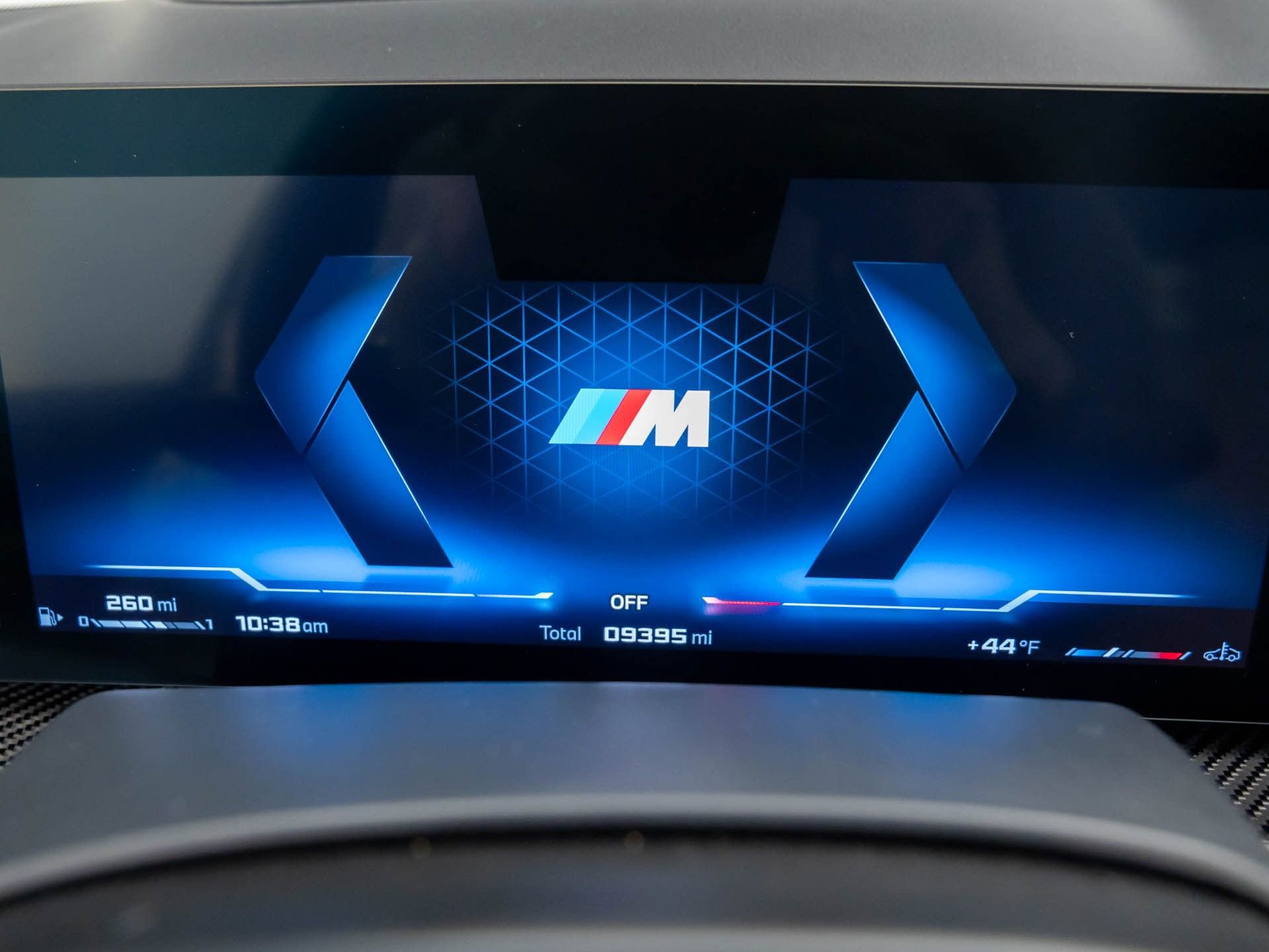 Certified 2025 BMW X5 M60i w/ Climate Comfort Package image 22