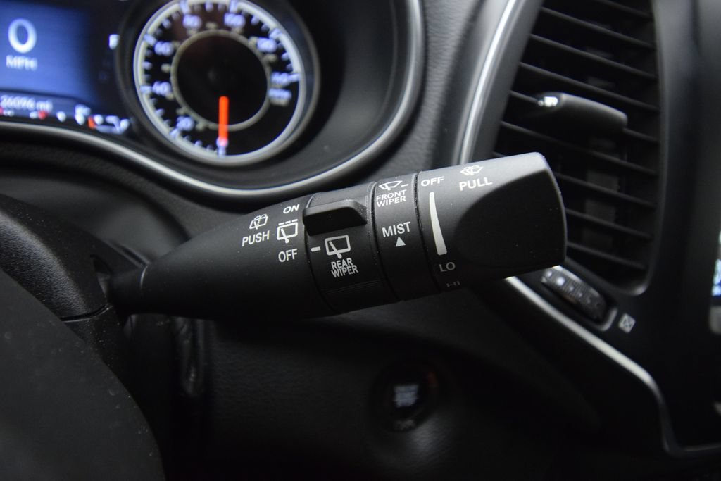Used 2022 Jeep Cherokee Latitude Lux FWD image 39