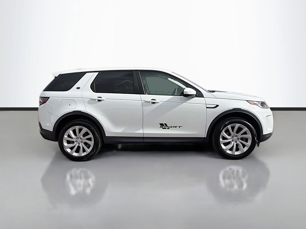 Used 2020 Land Rover Discovery Sport SE image 2